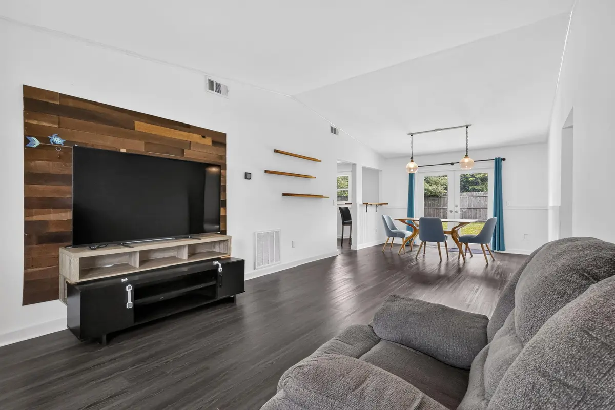 3-web-or-mls-_14A0018 at 5258 Canal Circle, Lake Worth