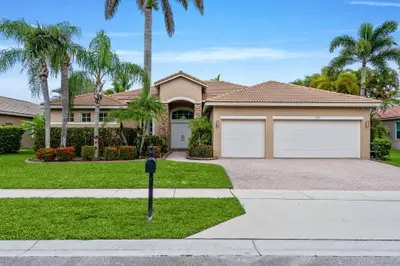 9919 Royal Cardigan Way, West Palm Beach – Single Family Residence for rent