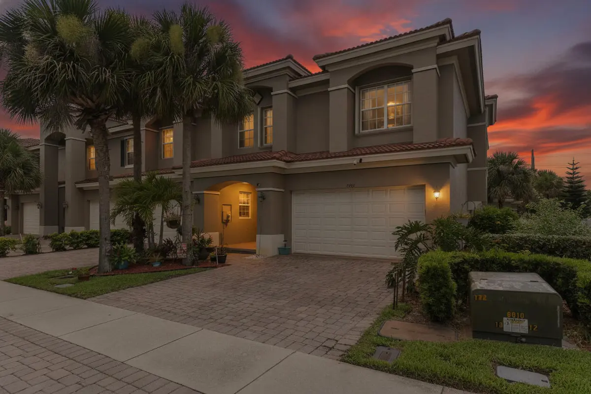 Twilight at 2882 Cedar Dunes Drive, Port St. Lucie