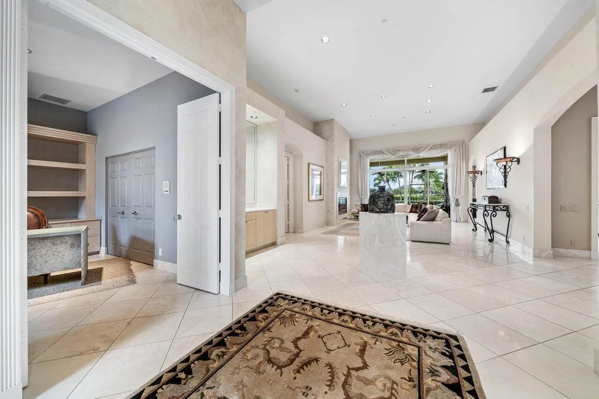 118 W Village Way at 118 W Village Way, Jupiter
