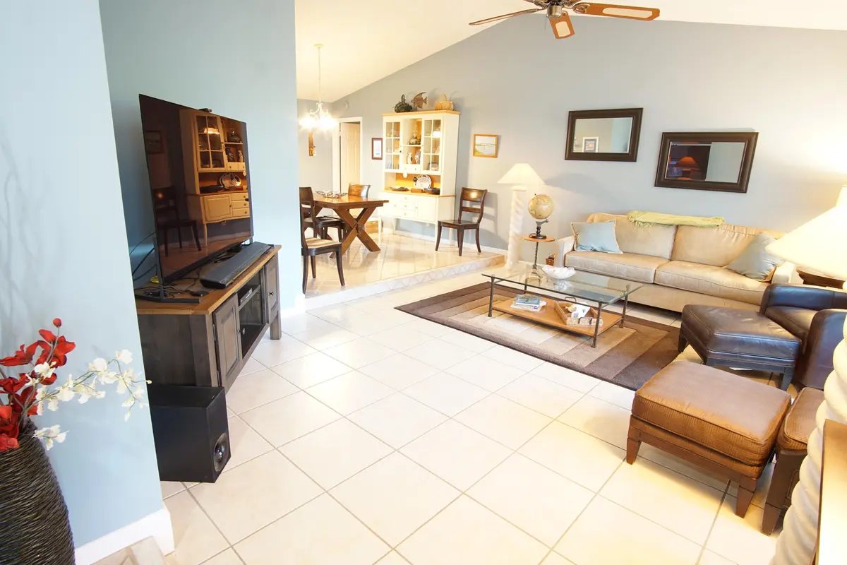 Livrm2 at 7561 Nemec Drive, Lake Clarke Shores
