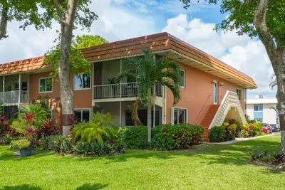 1920 NE 1st Terrace 118h, Wilton Manors – sold