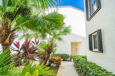 950 S Kanner Hwy  Highway Townhouse 124, Stuart – Townhouse for rent
