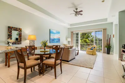 2320 Water Oak Court 123, Vero Beach – Condominium for sale