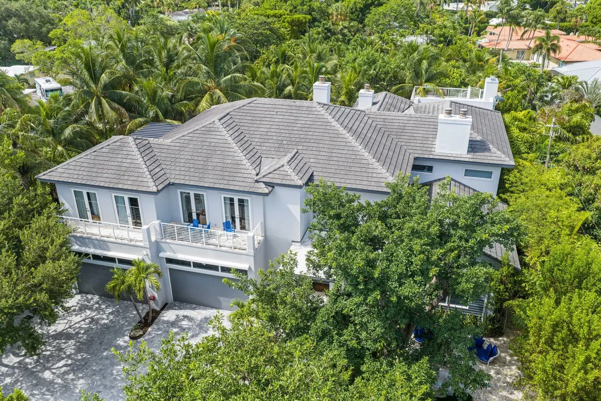 12 Sylvan Lane - 120.jpg-SMALL at 1313 Seabreeze Boulevard, Fort Lauderdale