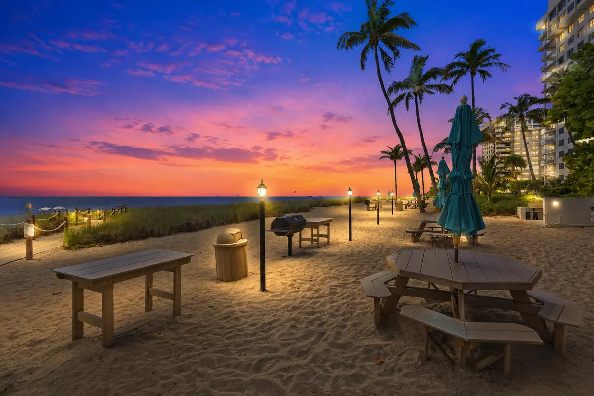 Twilight Beach View at 5100 N Ocean Boulevard 517, Lauderdale-By-The-Sea