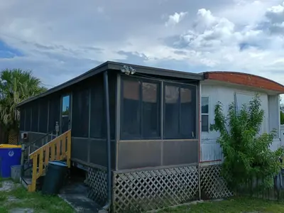 7930 SE Cactus Trail, Hobe Sound – sold