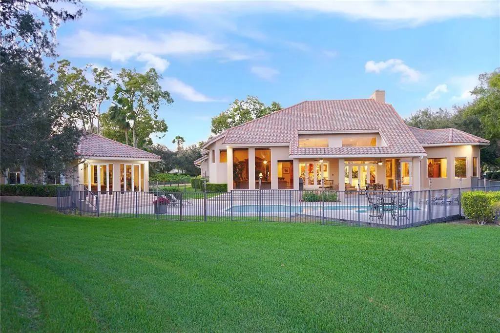 Photo 1 at 3190 Willow Lane, Weston