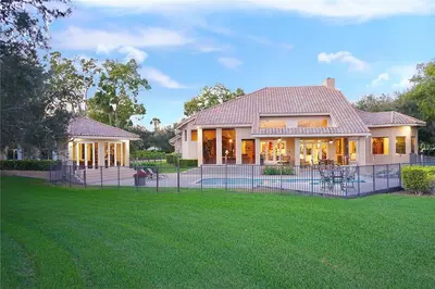 3190 Willow Lane, Weston – Single Family Residence for rent