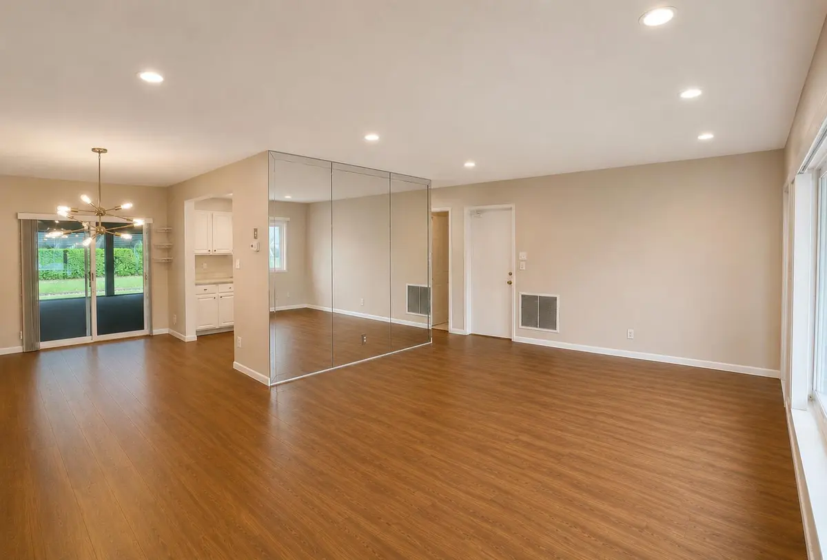 VIRTUALLY STAGED at 4781 NW 13th Avenue, Deerfield Beach