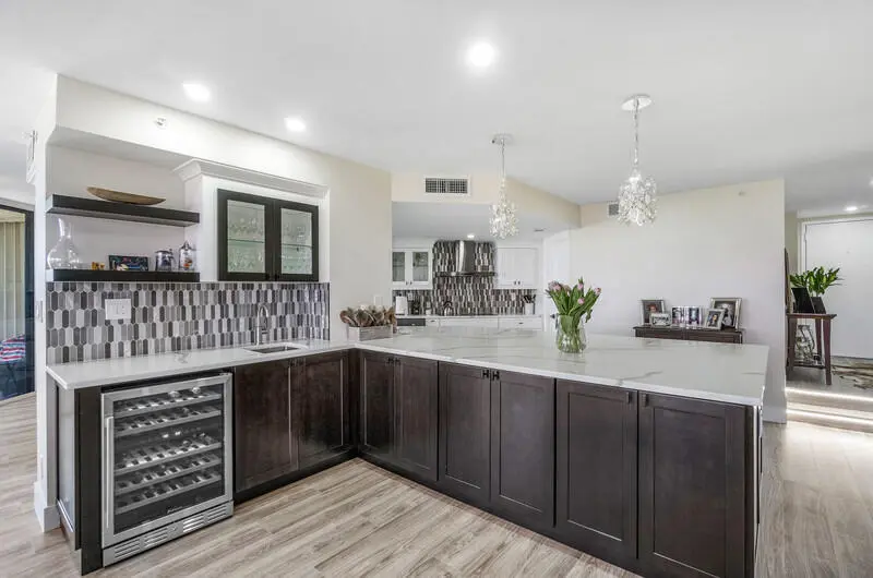 KITCHEN at 1900 Consulate Place 406, West Palm Beach
