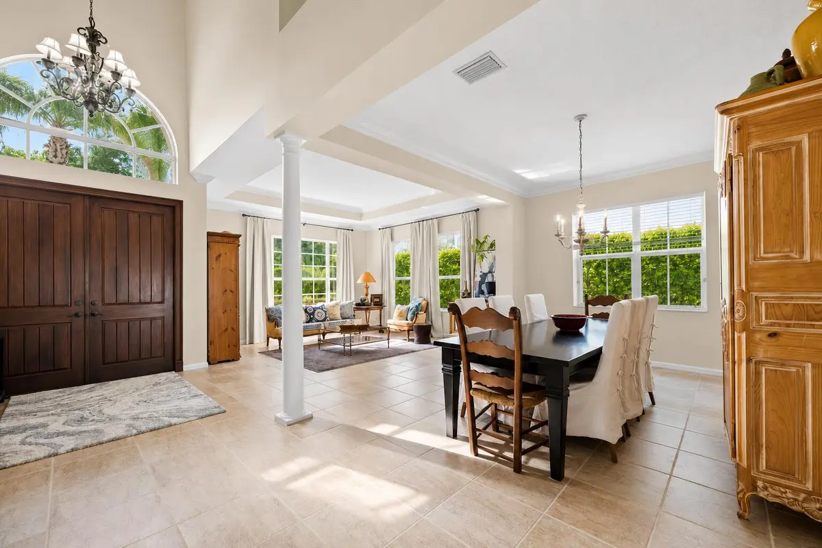 Front Entrance at 464 Oriole Lane, Jupiter