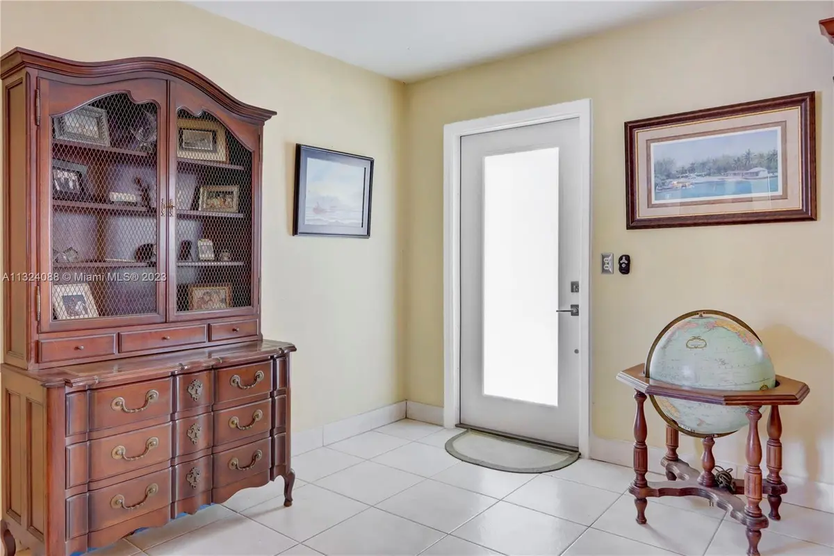 Entry Way at 694 Brittany Park O, Delray Beach
