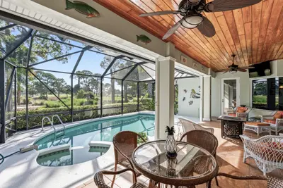 928 Carolina Circle, Vero Beach – sold