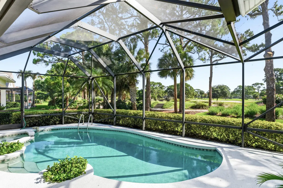 5. at 928 Carolina Circle, Vero Beach