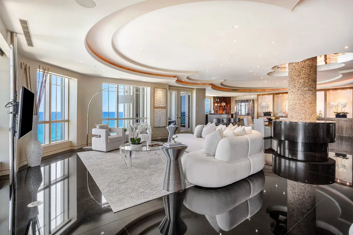 Living Room at 400 S Ocean Boulevard Ph2, Boca Raton