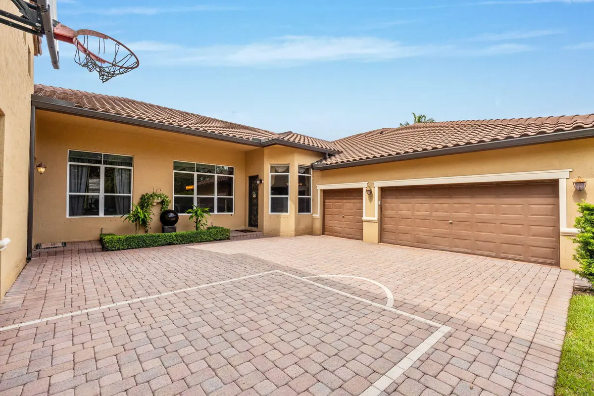 6-web-or-mls-A7400255 at 3263 SW 138th Way, Davie