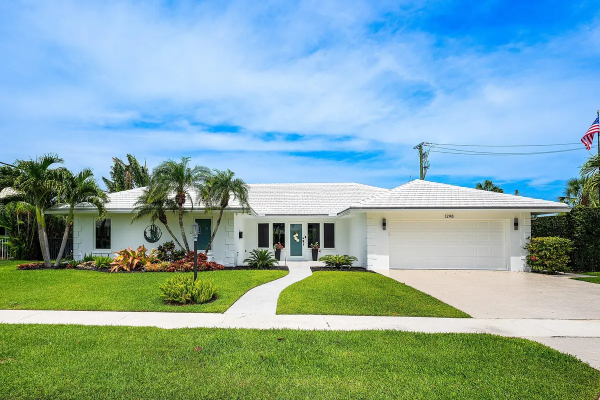Walnut Terrace at 1298 Walnut Terrace, Boca Raton