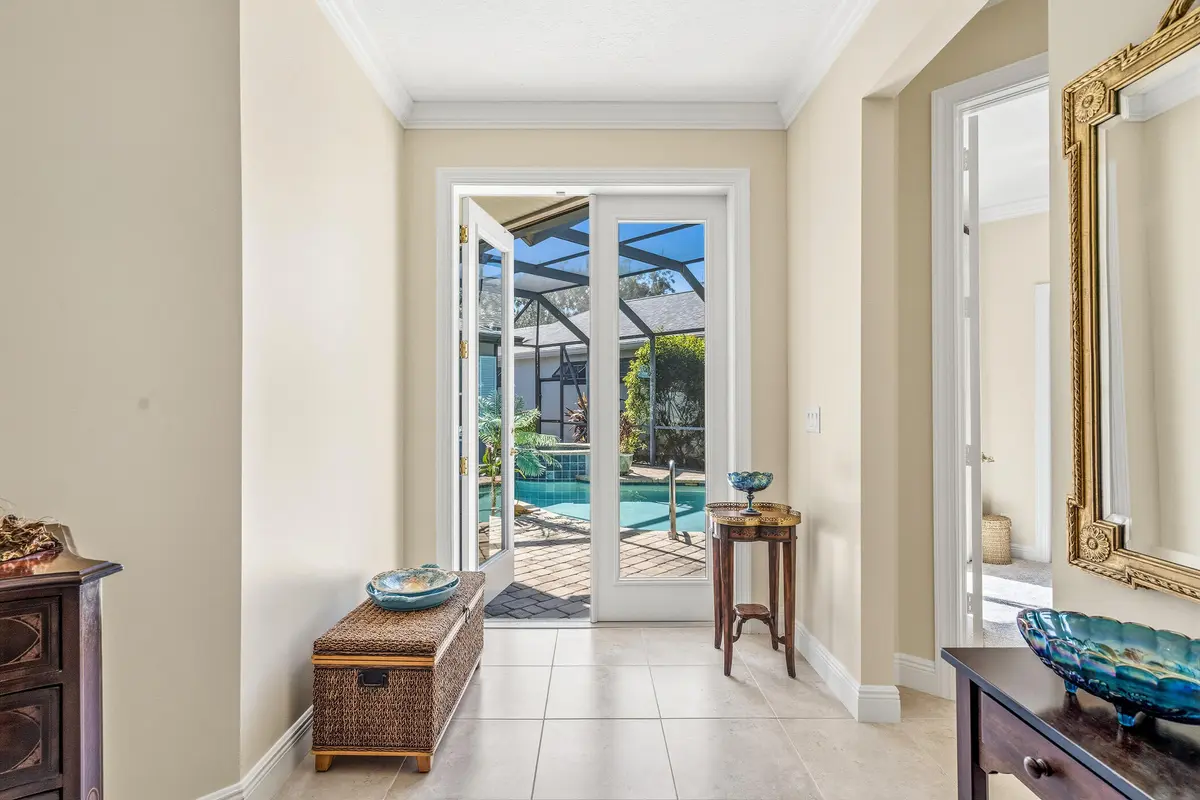 6. at 228 Oak Hammock Circle, Vero Beach