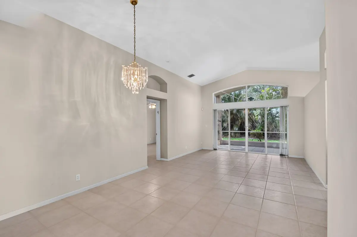 Living at 9840 Arbor View Drive, Boynton Beach