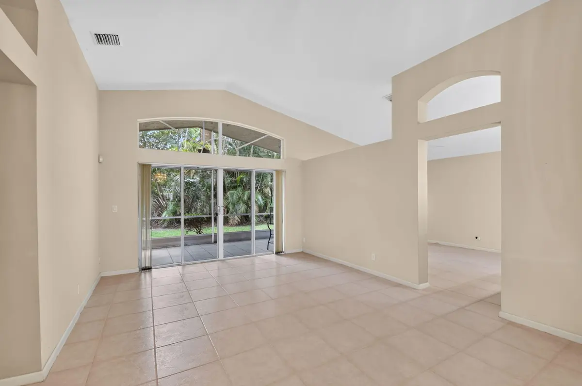 Open Living at 9840 Arbor View Drive, Boynton Beach
