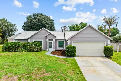 697 SW Jeanne Avenue, Port St. Lucie – sold
