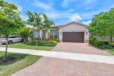 7885 Ironwood Way, Parkland – sold