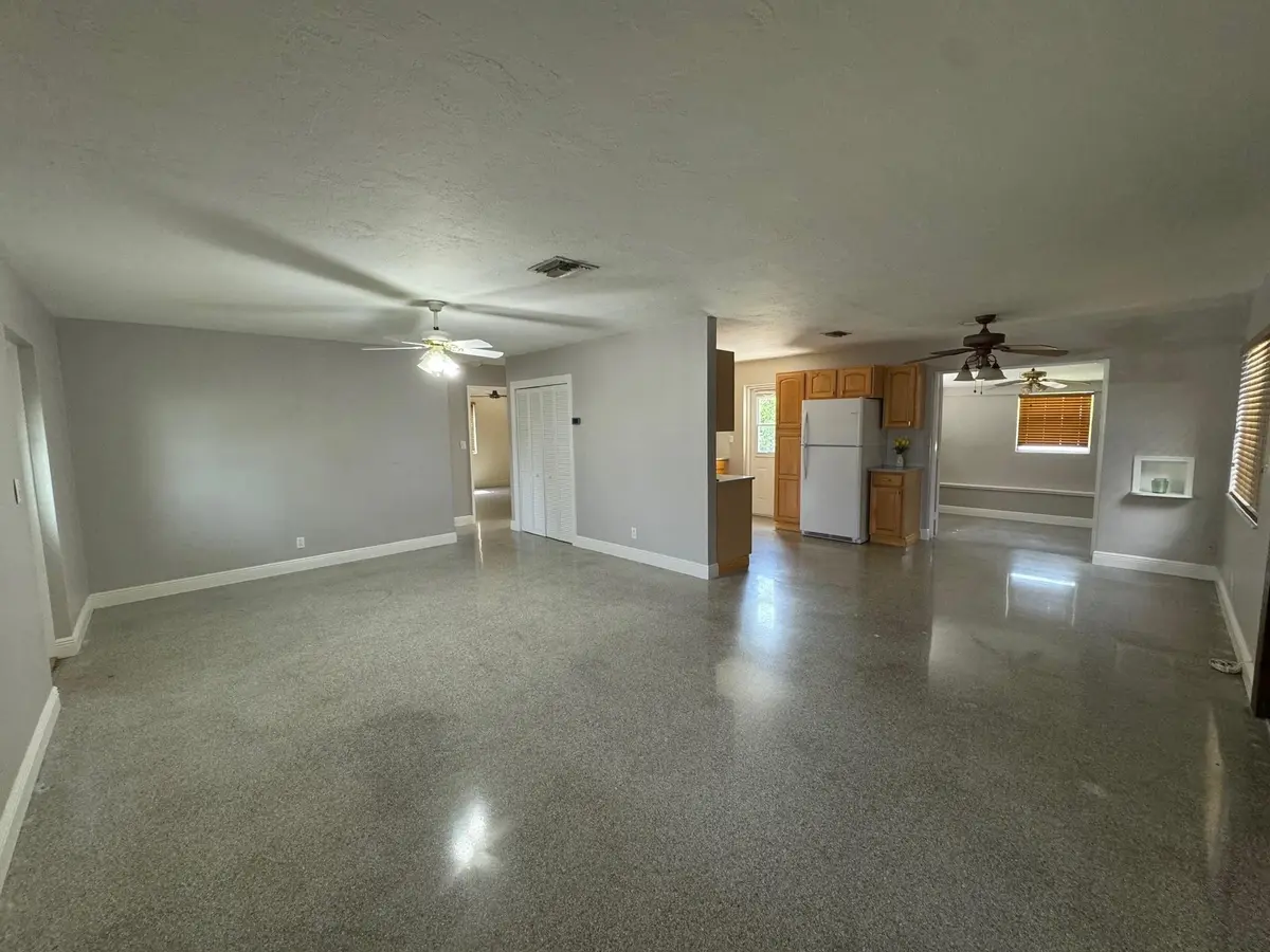 Photo 4 at 2624 NE 8th Court, Pompano Beach