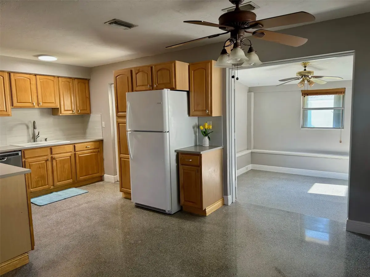 Photo 6 at 2624 NE 8th Court, Pompano Beach