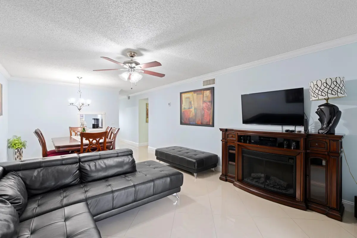 DSC04584.jpg-SMALL at 300 NE 26th Avenue 1030, Boynton Beach