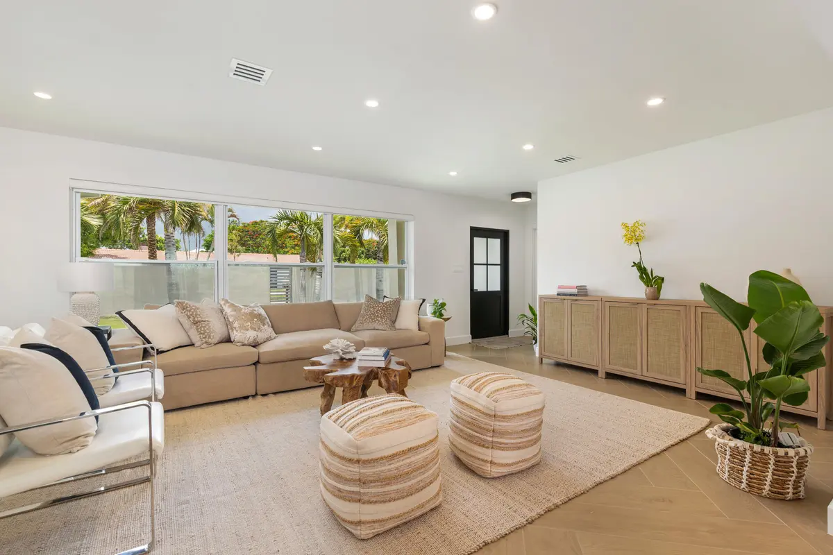 low-8 at 7320 Clarke Road, West Palm Beach