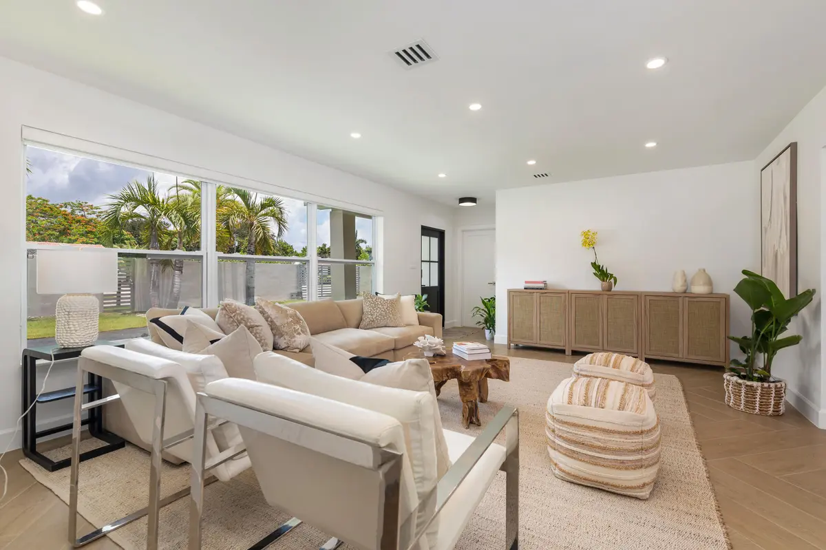low-9 at 7320 Clarke Road, West Palm Beach