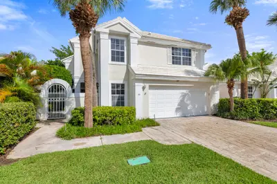 22 Selby Lane, Palm Beach Gardens – sold