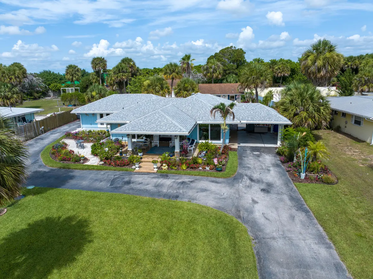 evening-4 at 1711 S Indian River Drive, Fort Pierce