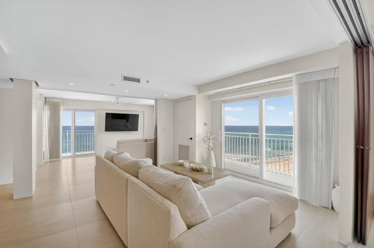 11-web-or-mls-DSC_8298 at 4511 S Ocean Boulevard 507, Highland Beach