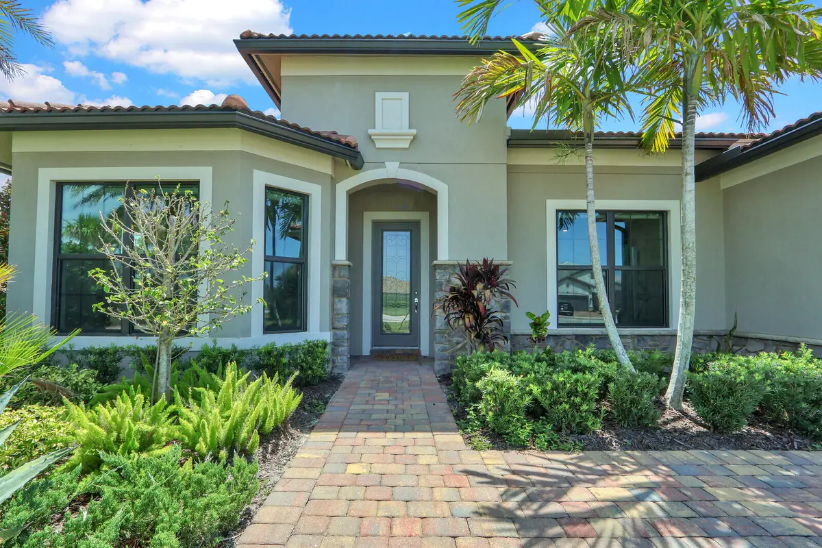 05_Image_5_mls at 9242 Balsamo Drive, Palm Beach Gardens