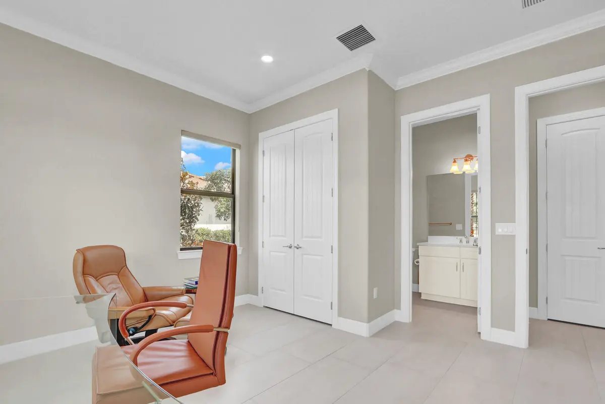 08_Image_8_mls at 9242 Balsamo Drive, Palm Beach Gardens