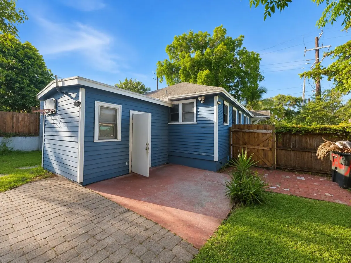 1736 7th Avenue, Lake Worth Beach, FL – photo 2