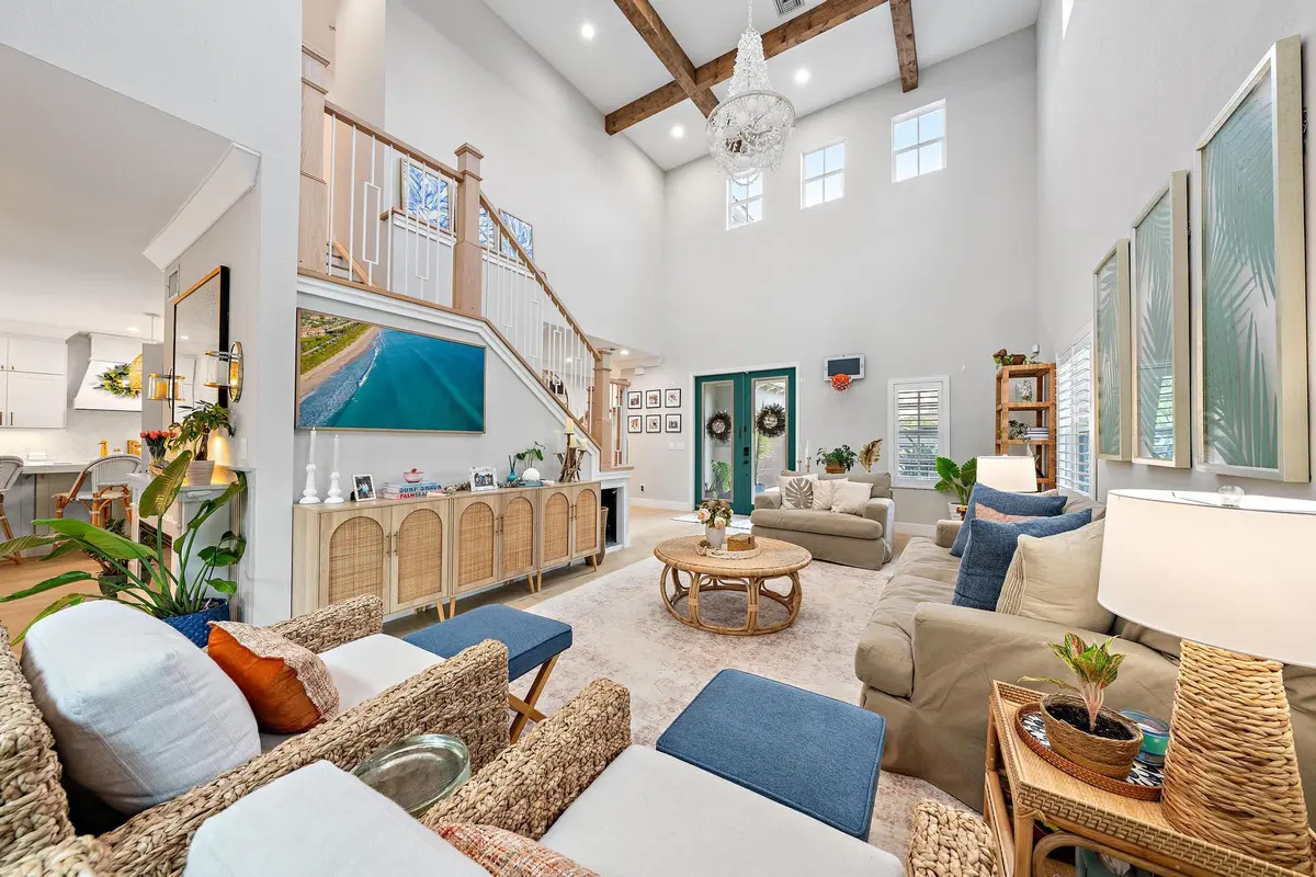 Living at 152 Porgee Rock Place, Jupiter