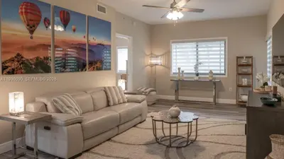 2916 Tuscany Court 201, Palm Beach Gardens – Condominium for rent