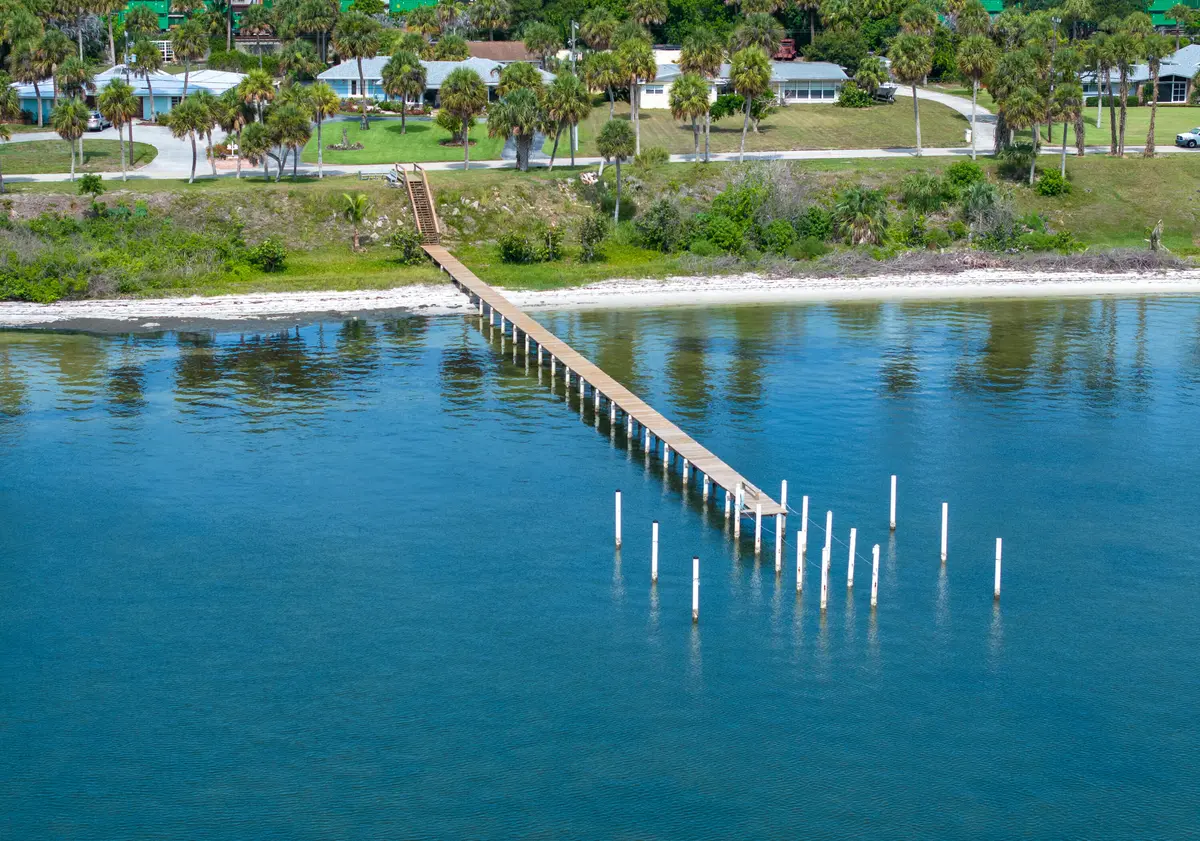 evening-3 at 1711 S Indian River Drive, Fort Pierce