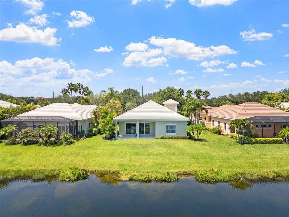Backyard at 1254 River Reach Drive, Vero Beach