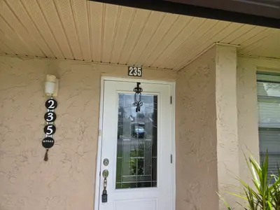 235 Lake Meryl Drive 235, West Palm Beach – Villa for sale