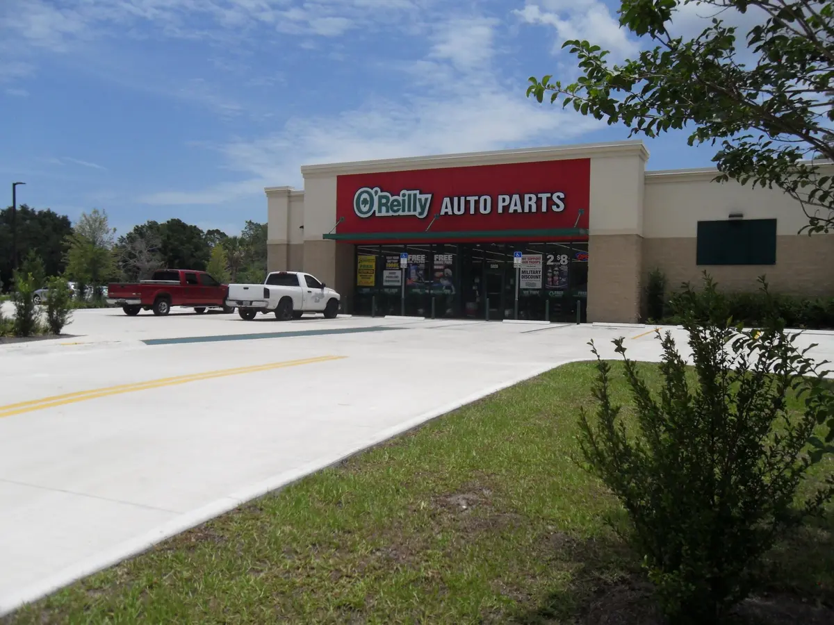 Dynasty 5022 (12) at 5022 Turnpike Feeder Road, Fort Pierce