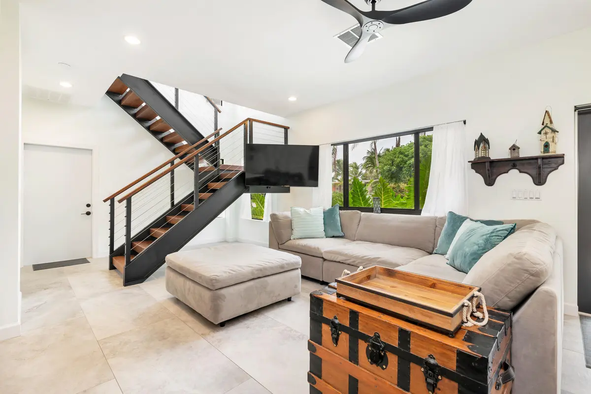 Living Area at 127 Auburn Drive, Lake Worth Beach