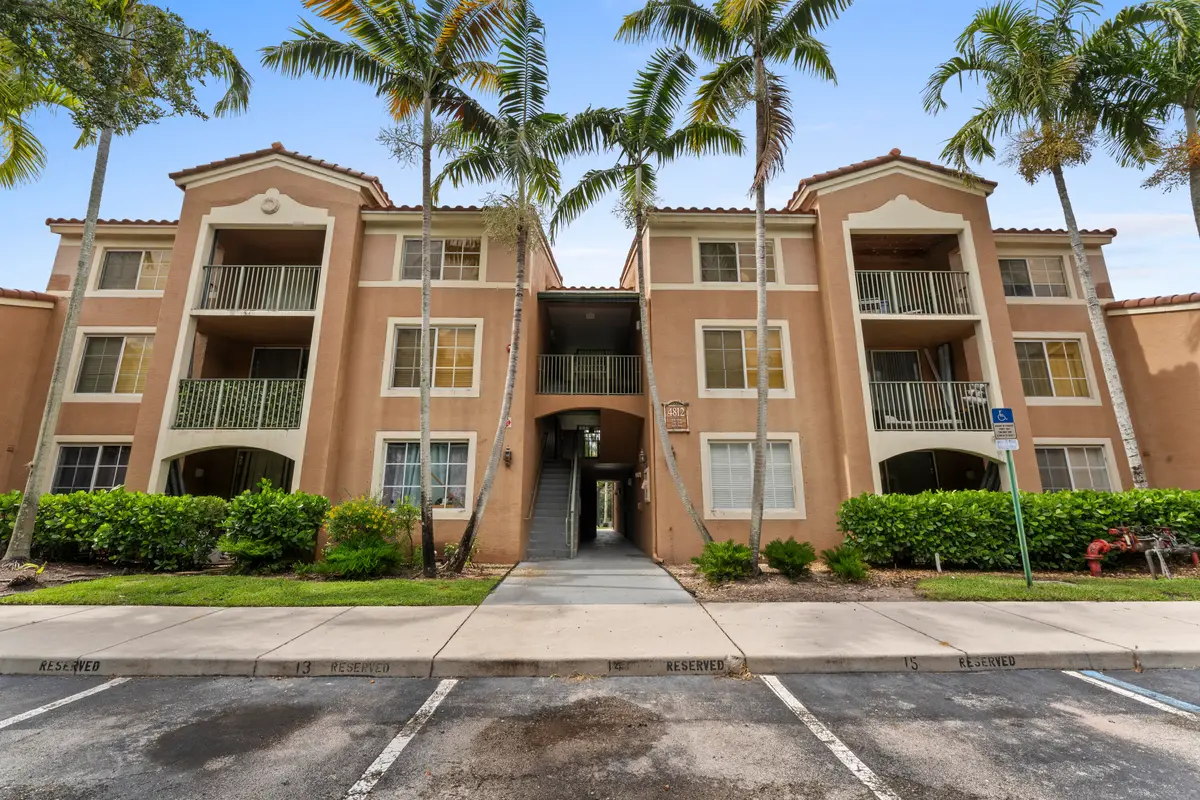 4812 N State Road 7 #205-1 at 4812 N State Road 7 12205, Coconut Creek