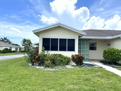 5397 Lakefront Boulevard A, Delray Beach – Condominium for sale