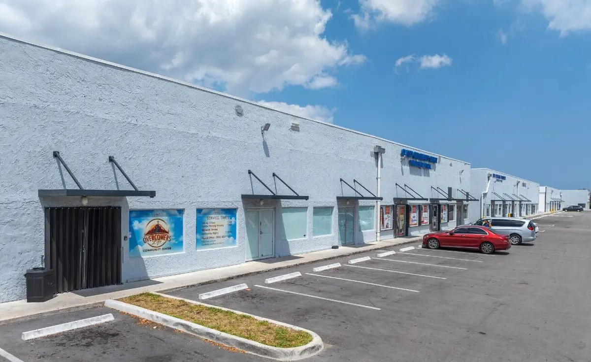 Screenshot 2026-07-03 at 11.35.58AM at 3849 NW 19th Street 3849, Lauderdale Lakes