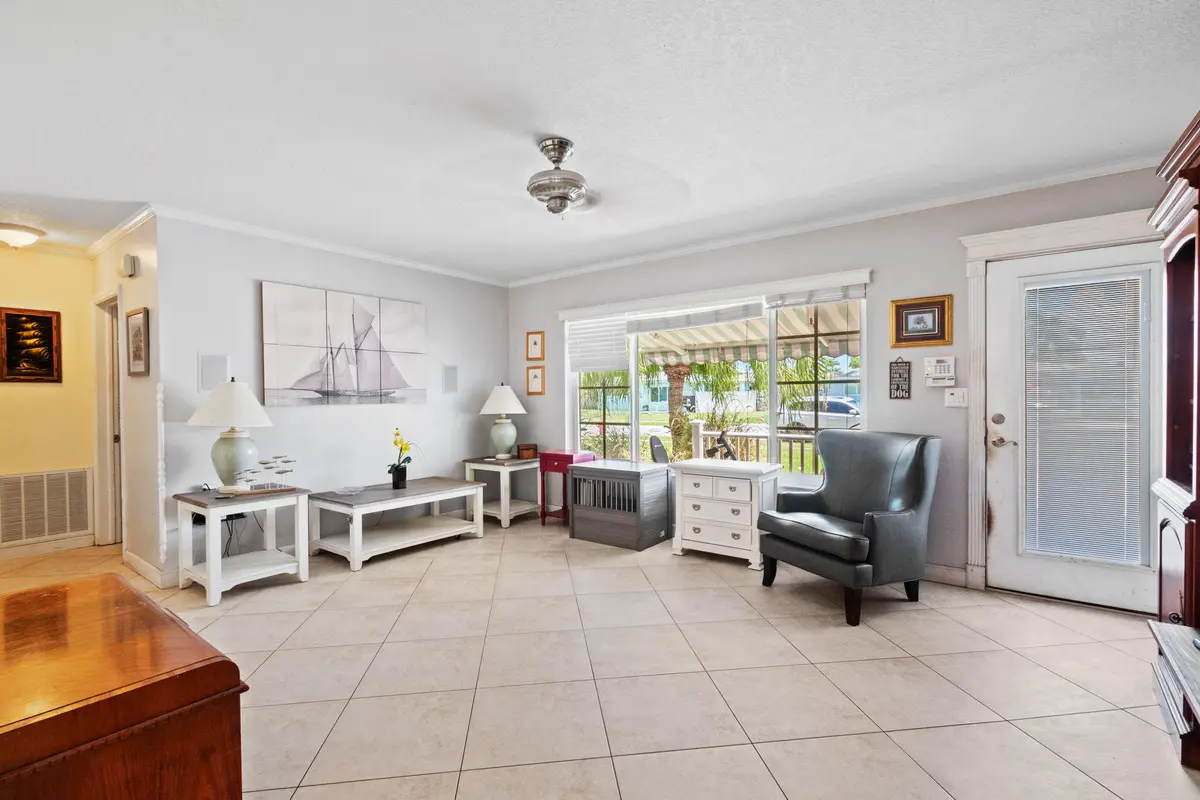4-web-or-mls-349-sw-14th-ct at 349 SW 14th Court, Pompano Beach
