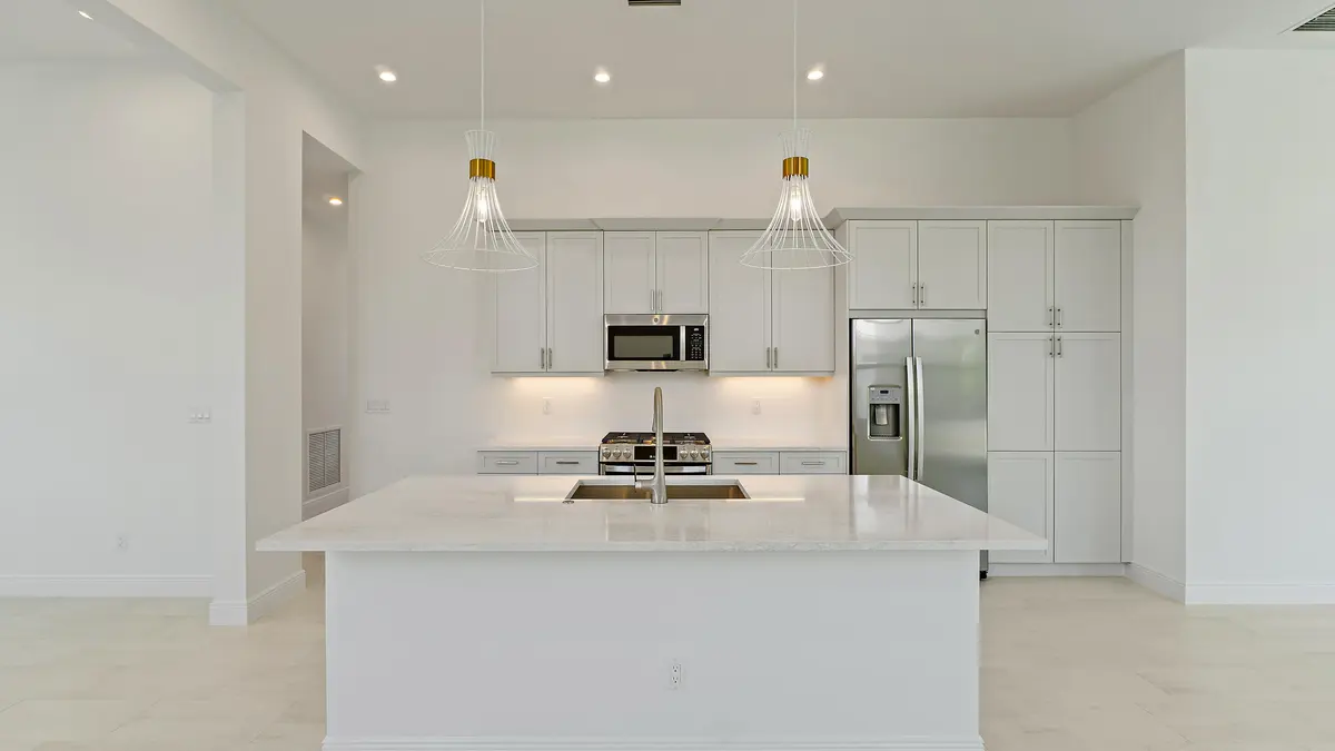 037-204SEViaTirso-PortSaintLucie-FULL at 204 SE Via Sangro, Port St. Lucie
